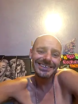 DaddyAndSplashQueen webcam