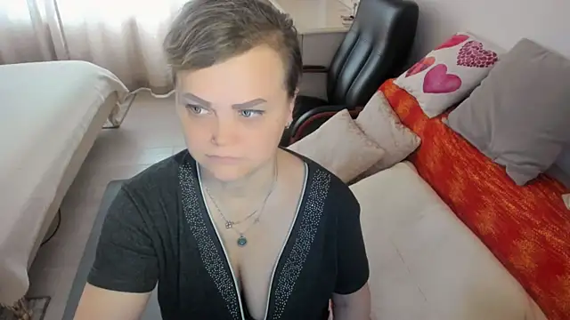 MildMature webcam