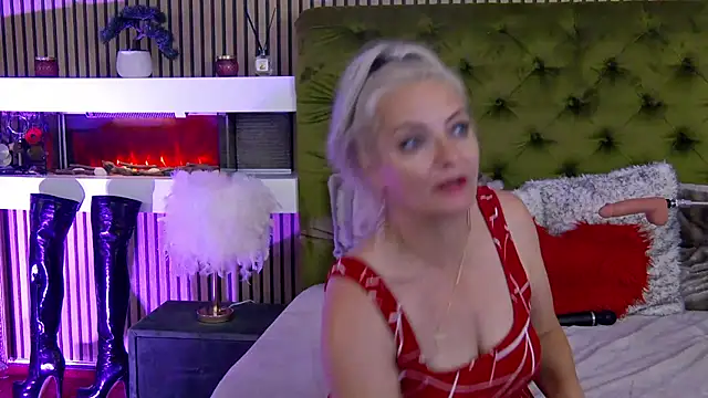 LadyTouch webcam