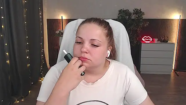 crazyy_girl_ (F young) - undress me