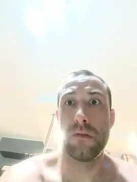 alvarroo69 (M young) - #brunettes #cam2cam #cheap-privates #gays #handjob #hd #jerk-off-instruction #medium #polish #small-audience #white #young