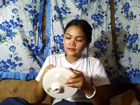 PinaySkinnyJust18