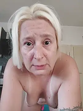 geileestelle (F milf) - Die hässlichste cam auf Welt no squirt