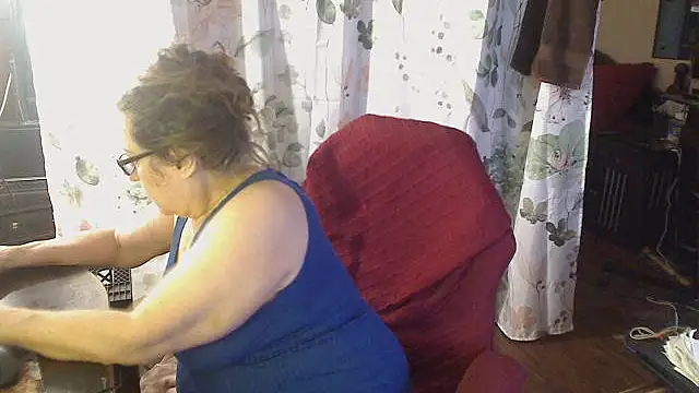 Ireallysquirt webcam