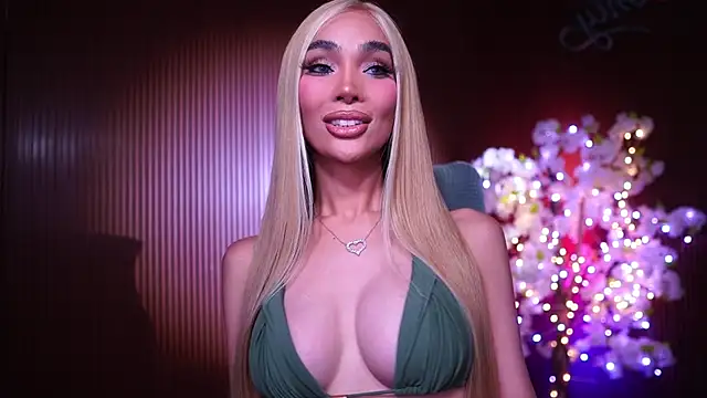 xxforyoureyesonlyxx webcam