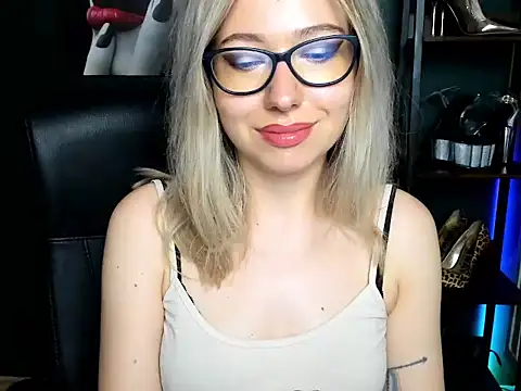 loveHeidi webcam