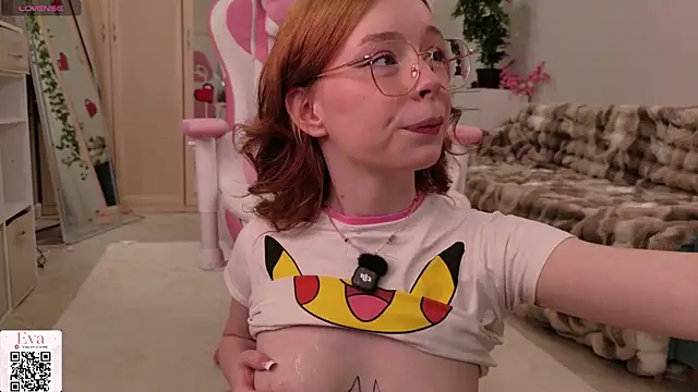 eva_aria live cam