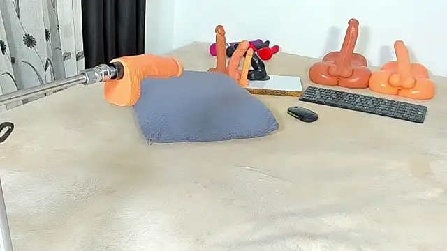 CERTIFIED_SQUIRTER webcam