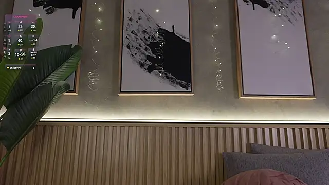 Lana_Lann webcam