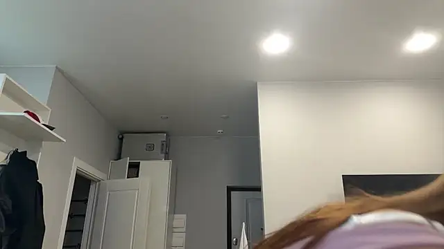 selena_favn webcam