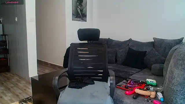 Dark_coco webcam