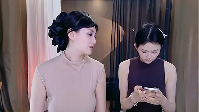Banana-Milk69 webcam