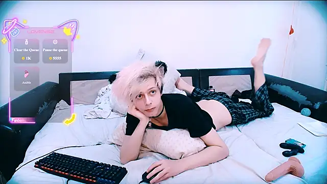 Littlepinkcat webcam