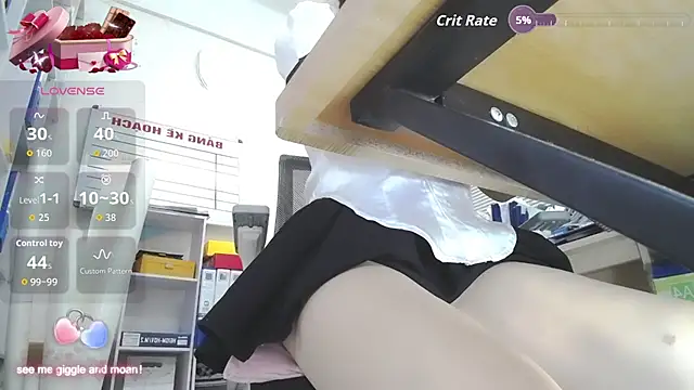 _GirlOffice_ webcam