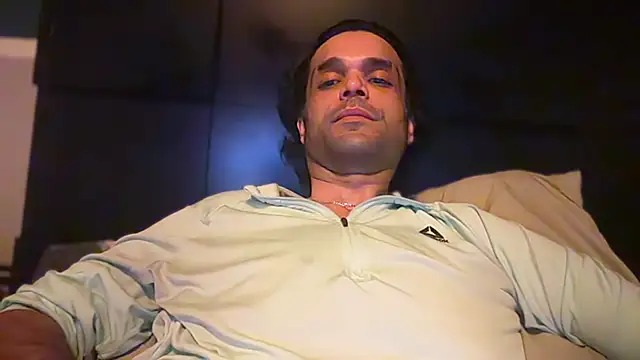 icebergslim281 live sex cam