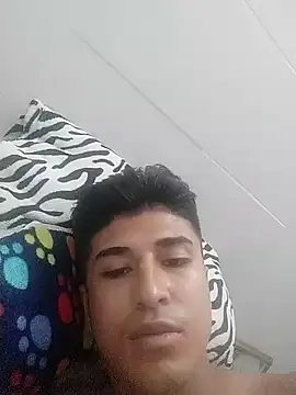 Checho_1997 live sex cam