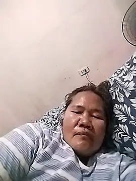 Hotsexymomcams4u live cam