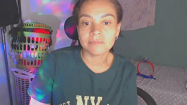 shayna_cute webcam
