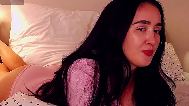 KimKhallifa webcam