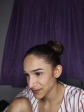 Twink_fem-boy webcam
