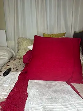 CynnxxxBarb webcam