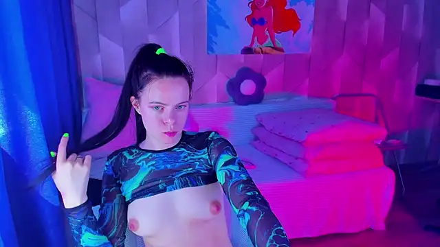 Alanna_Pow webcam