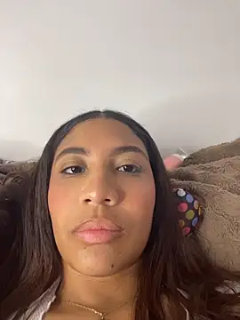 Daphnne_Curly webcam
