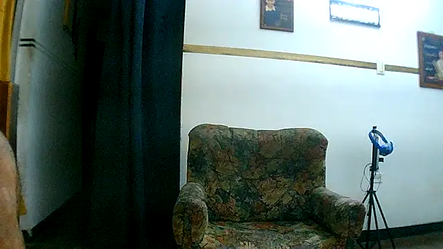 Negritohot3682 webcam