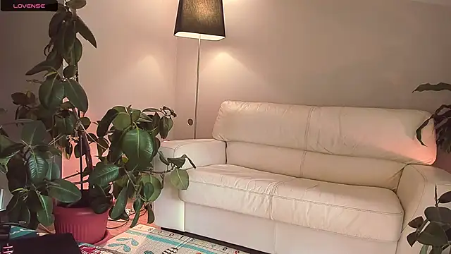 5_in_one live cam on StripChat