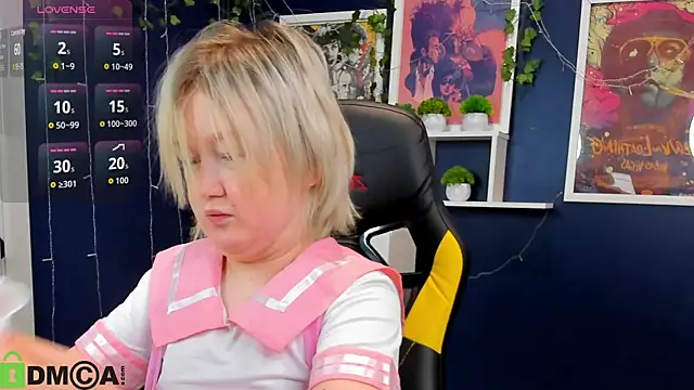 Sara_Robinson webcam