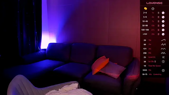 AnyaTaylor_ webcam