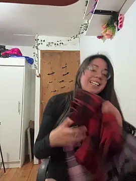 indiegirl666 (F young) - Love scarlet