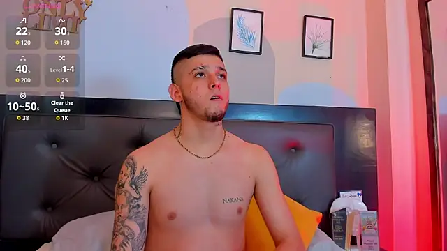 Boy_Mathew webcam