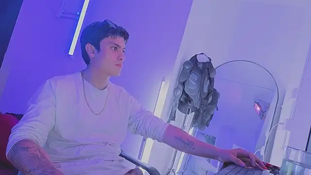 angel_still_ webcam