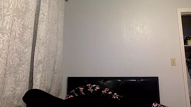 sapphirestorm8 webcam