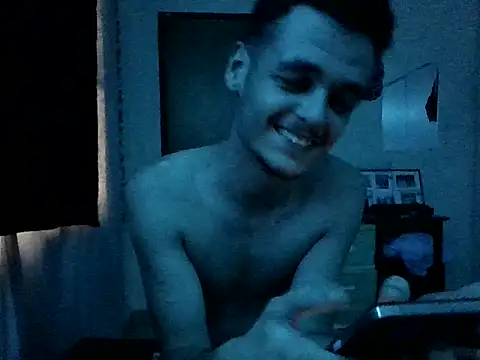 Bull_dog69 live cam on StripChat