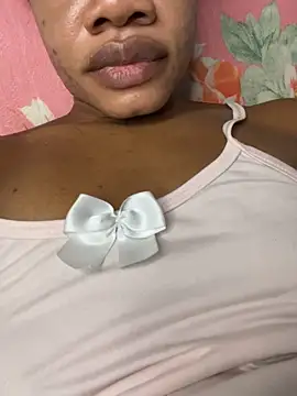 _yisela_ live cam