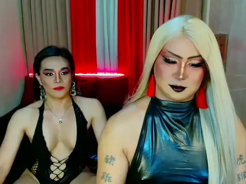 Wildest_Slave_Huntress webcam