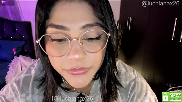 lucy26_ webcam