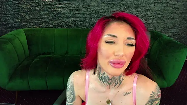 CassyFoxyy webcam