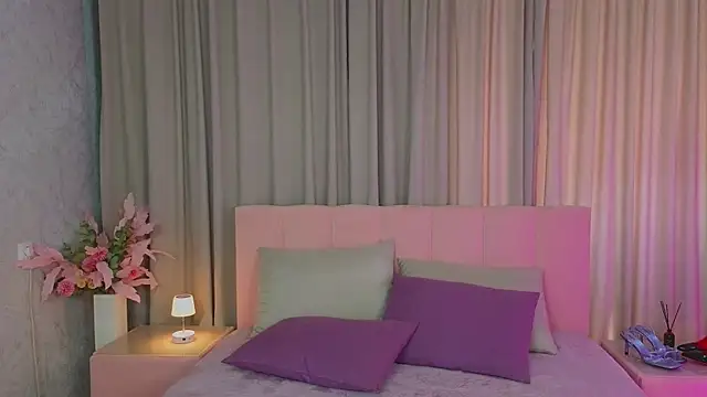 Ariana_Petite webcam