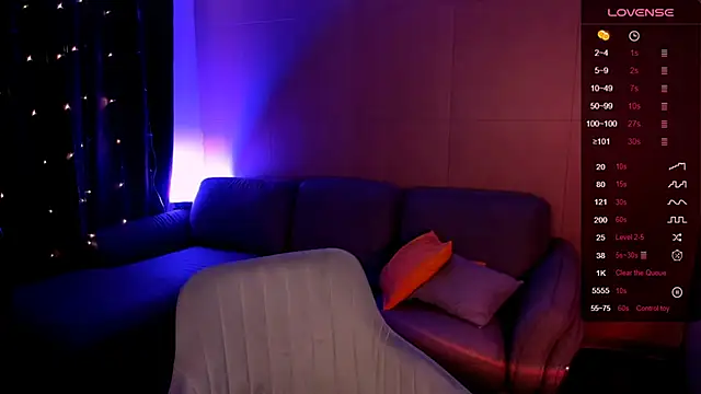 AnyaTaylor_ webcam