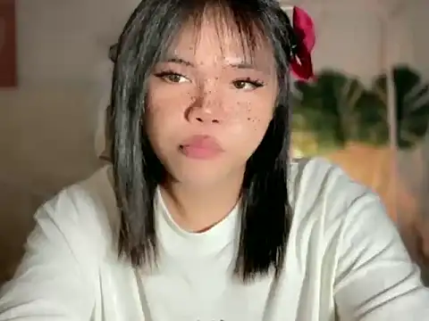 Enchanting_Lana webcam
