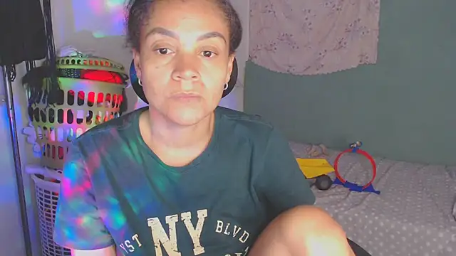 shayna_cute webcam