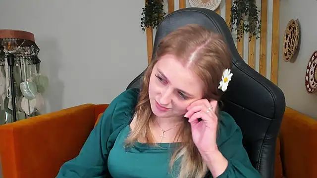 EllaBells webcam