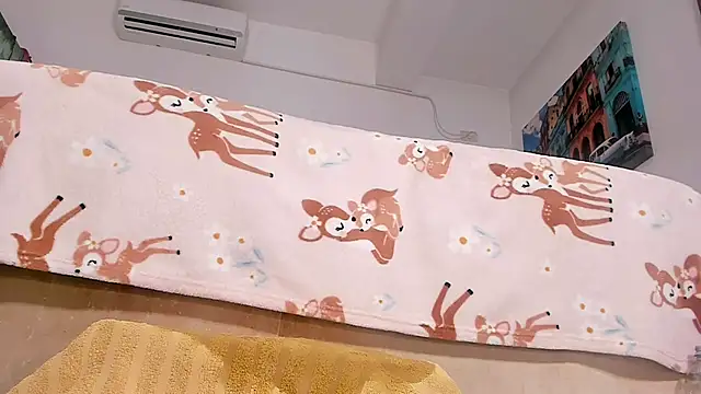 Bornforporn_ webcam