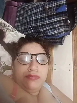 yourchahat27 webcam