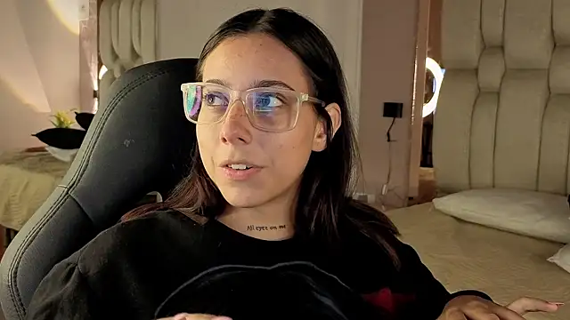 TinyVelvet webcam