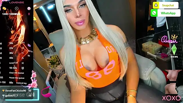 Dominant_DriftedDoll webcam