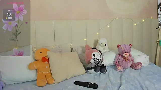 AdeleSilvy webcam